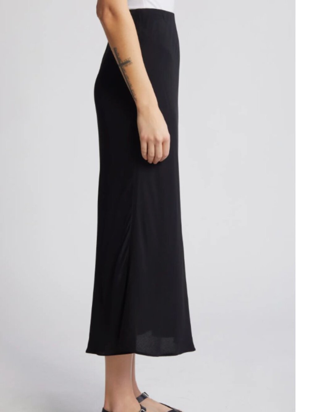 Nordstrom's TREASURE & BOND Bias Cut Midi Skirt, Black, Women's Size Medium